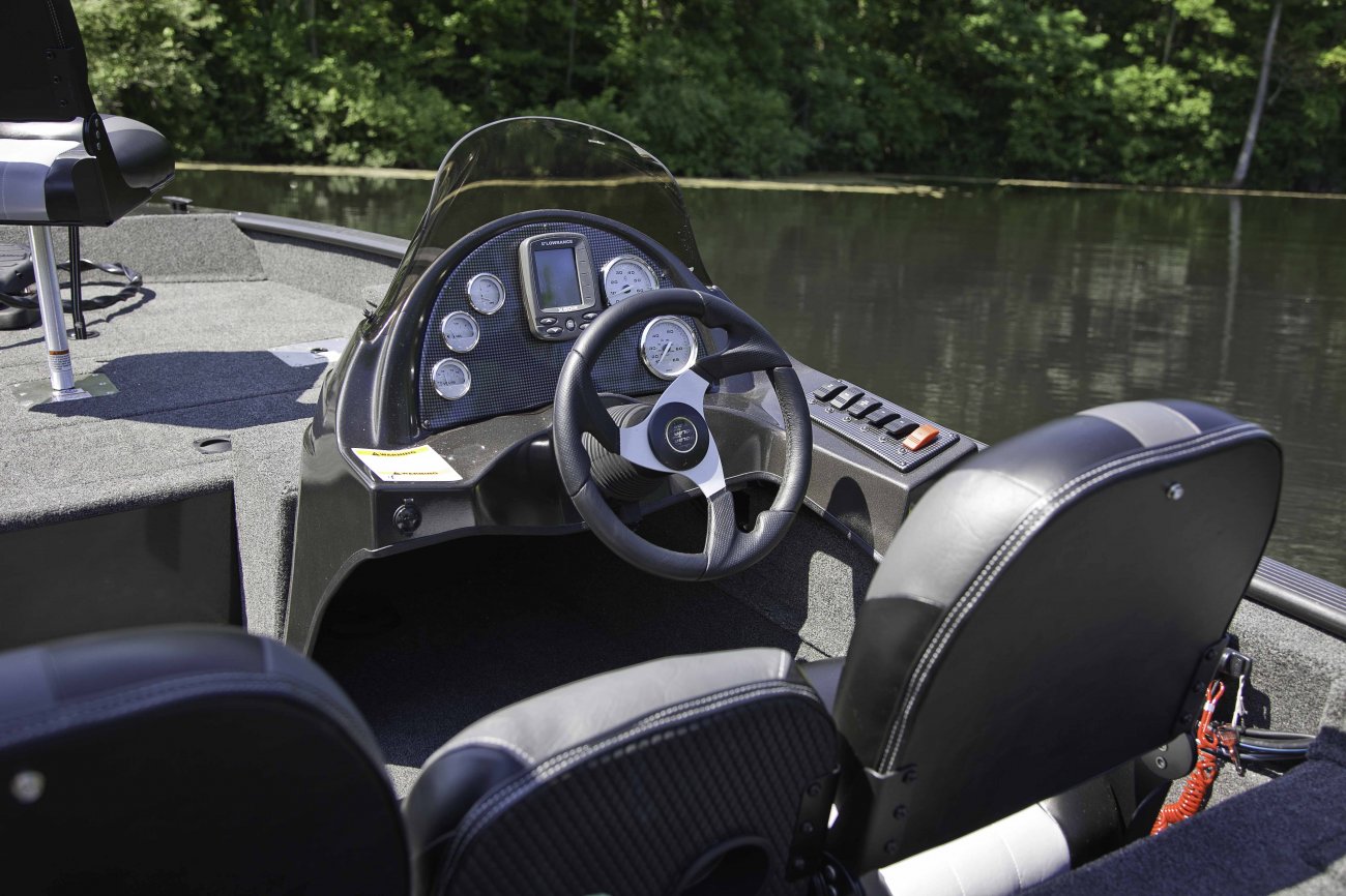 The definition of an outboard motor is a detachable engine mounted on outboard brackets on the stern of your boat.  This configuration will have only one single engine.