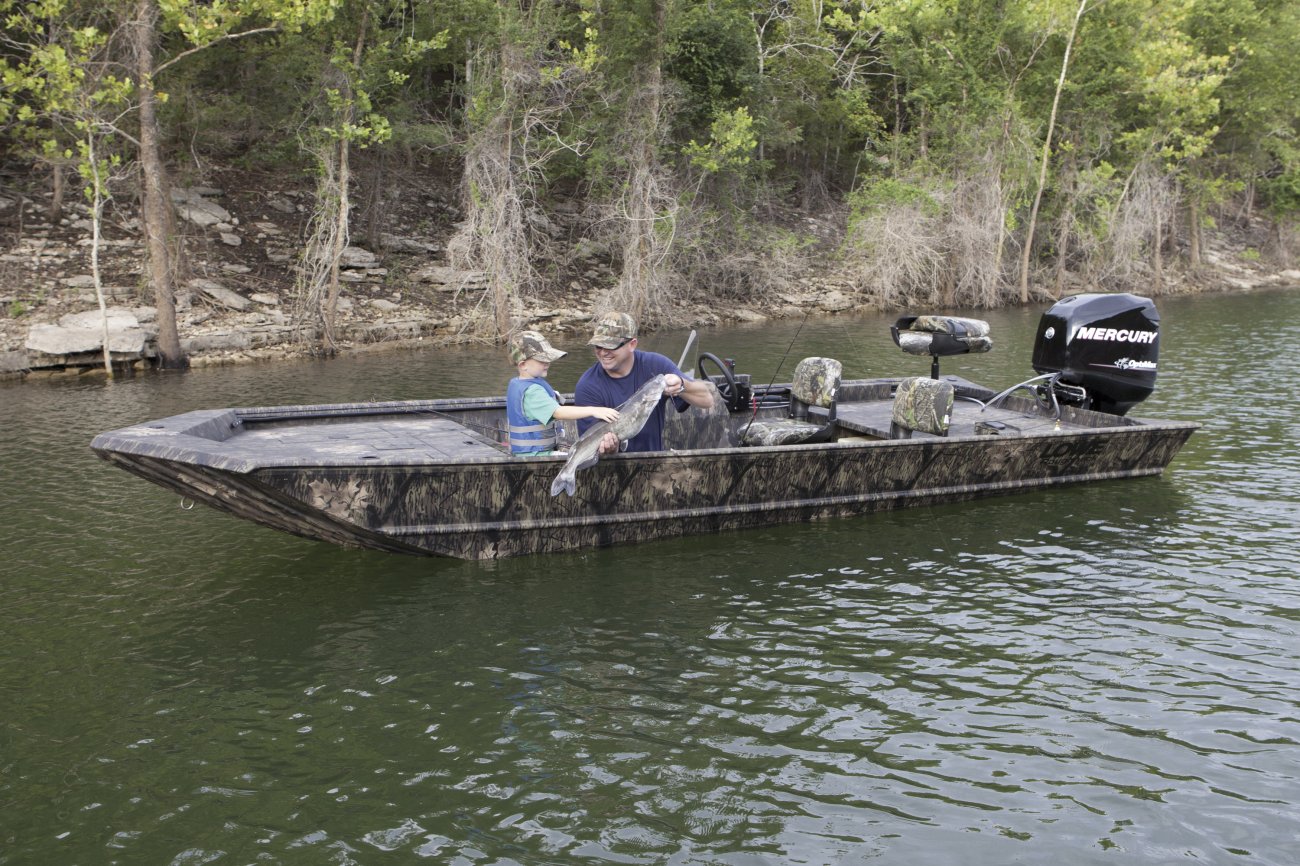 Lowe was founded in 1971 to build high value aluminum boats and canoes to fit a family's boating needs. Since then, Lowe has created generations of family memories through great times on the water and has developed quite a reputation among experienced boaters for building high quality, yet affordable aluminum boats to suit almost any need. As the years have passed, second and third generations of families have returned to Lowe for more of these great times on the water.
Since Carl and Dianna Lowe founded Lowe Line in 1971, the company has become a technological leader in the aluminum boat market. Through the years, Lowe has achieved many milestones that have pushed not only the company, but the entire industry forward.