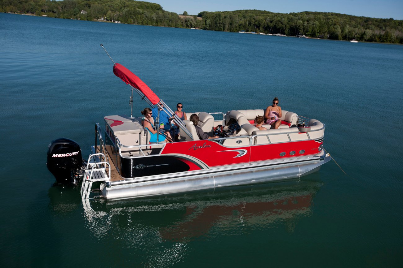 The definition of an outboard motor is a detachable engine mounted on outboard brackets on the stern of your boat.  This configuration will have only one single engine.