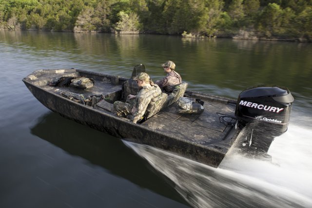 The definition of an outboard motor is a detachable engine mounted on outboard brackets on the stern of your boat.  This configuration will have only one single engine.