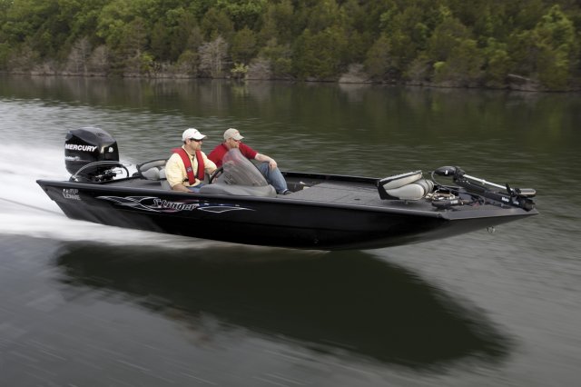 Small lightweight and, durable boats made of aluminum are most often used for freshwater fishing. They are generally very simple craft, featuring riveted or welded aluminum hulls and bench seating.